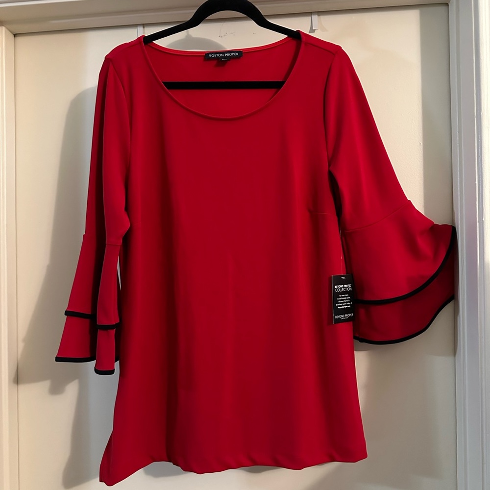 Boston Proper Ref & black trim tunic